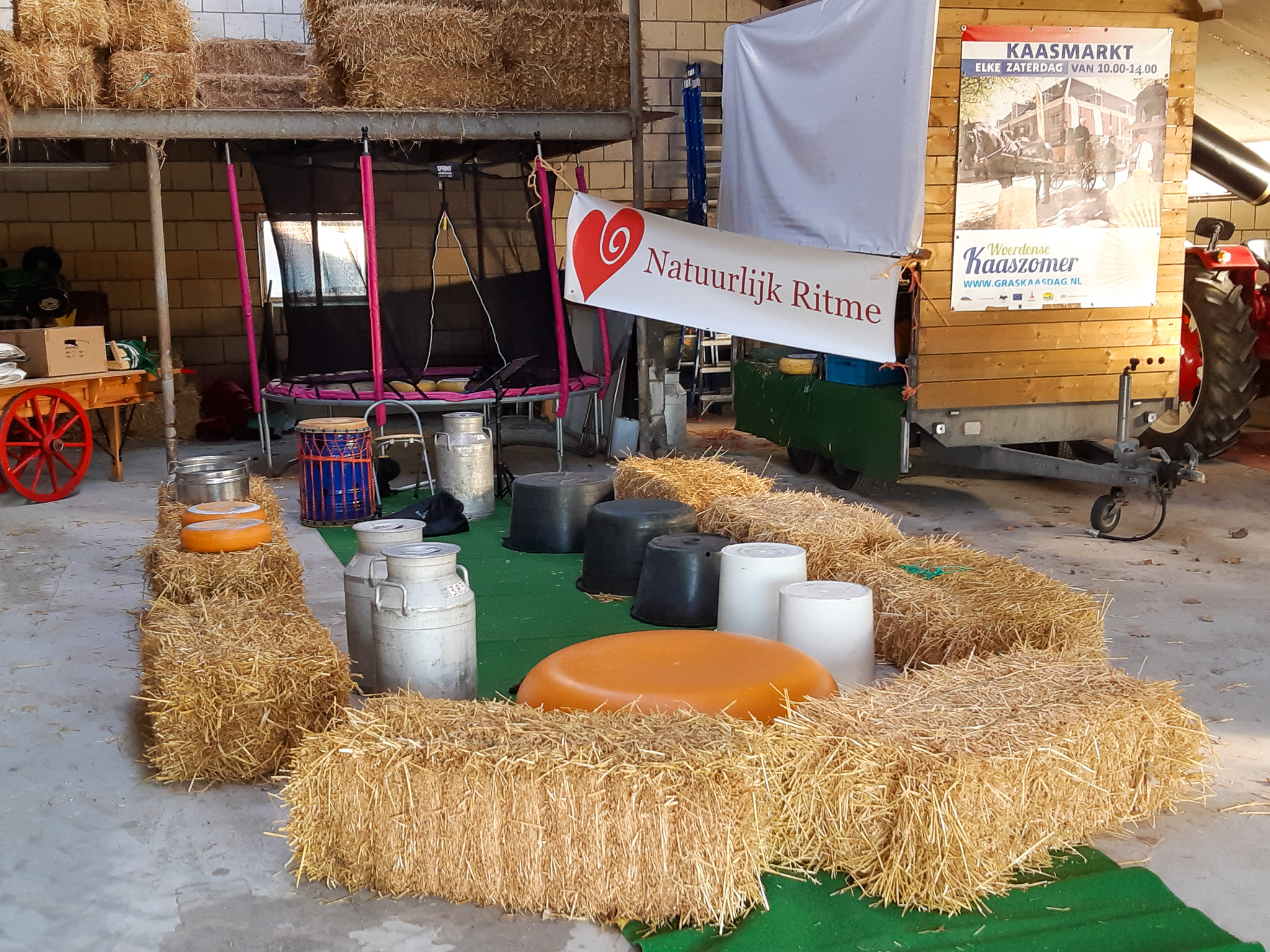 Kaas_Drummen opstelling hele schuur